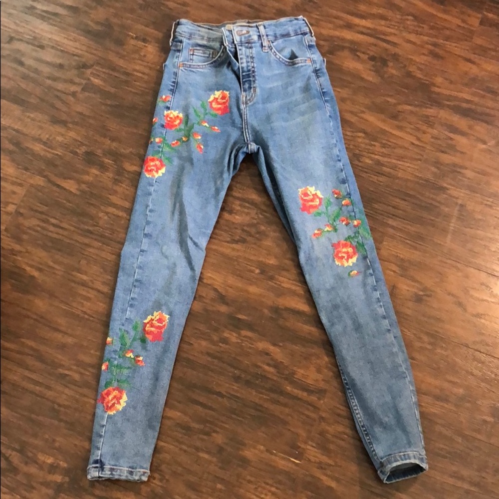Topshop Embroidered Jamie Moto Jeans